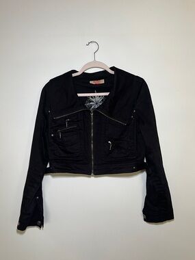 XOXO Black Cropped Zippered Jacket